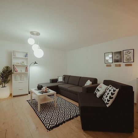 Appartement Kucica à Ðakovo Extérieur photo