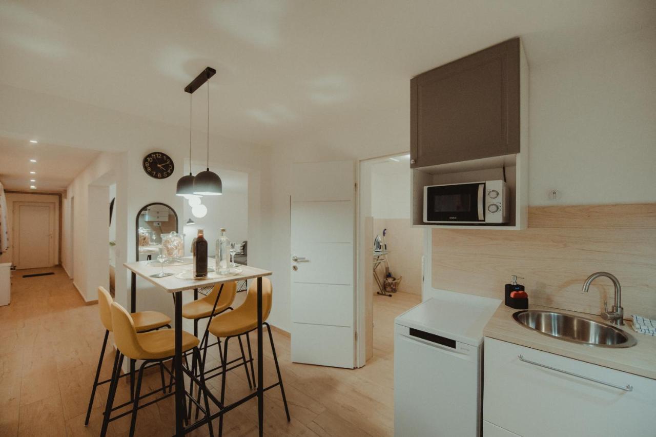 Appartement Kucica à Ðakovo Extérieur photo
