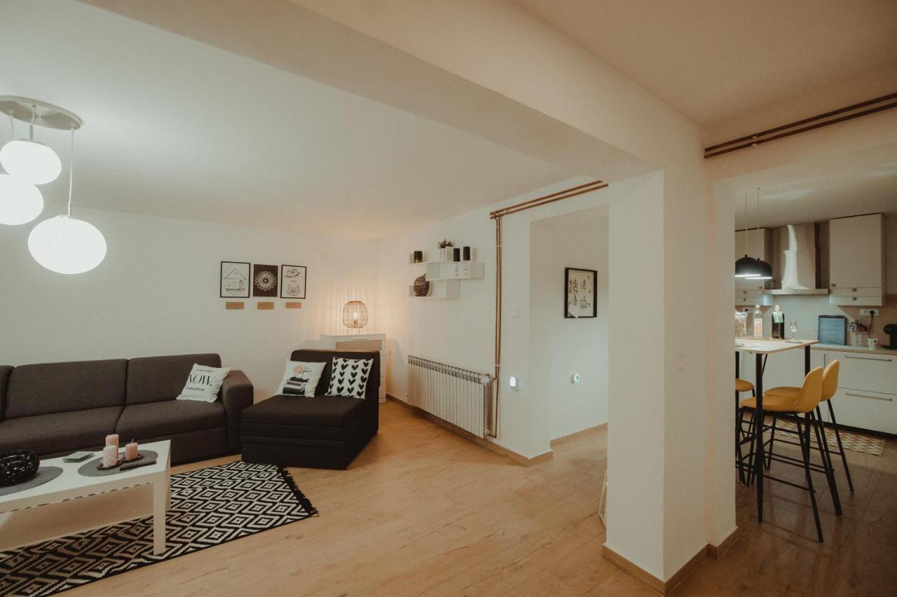 Appartement Kucica à Ðakovo Extérieur photo